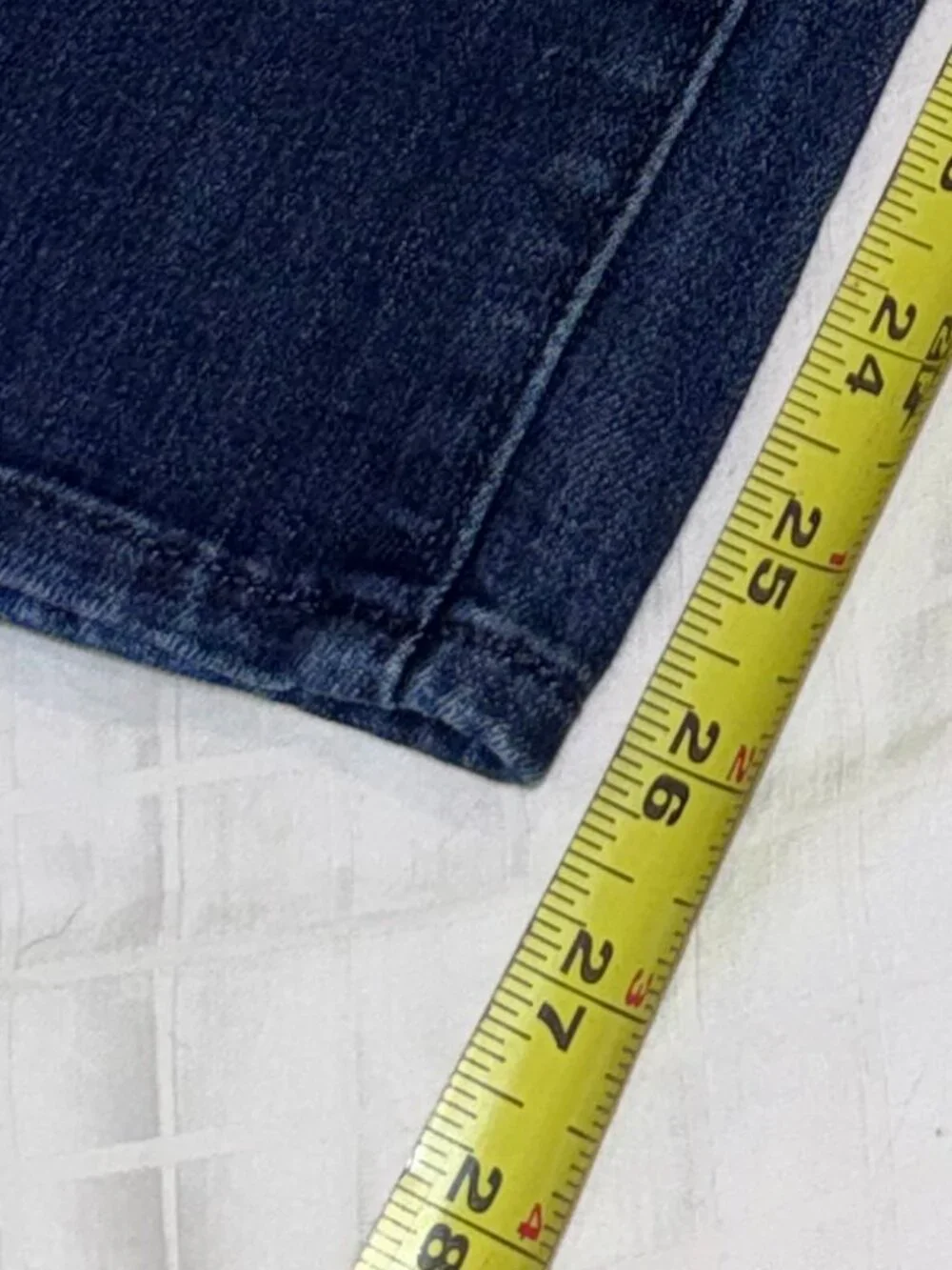Levi's High Rise Dark Wash Skinny Jeans - 29P